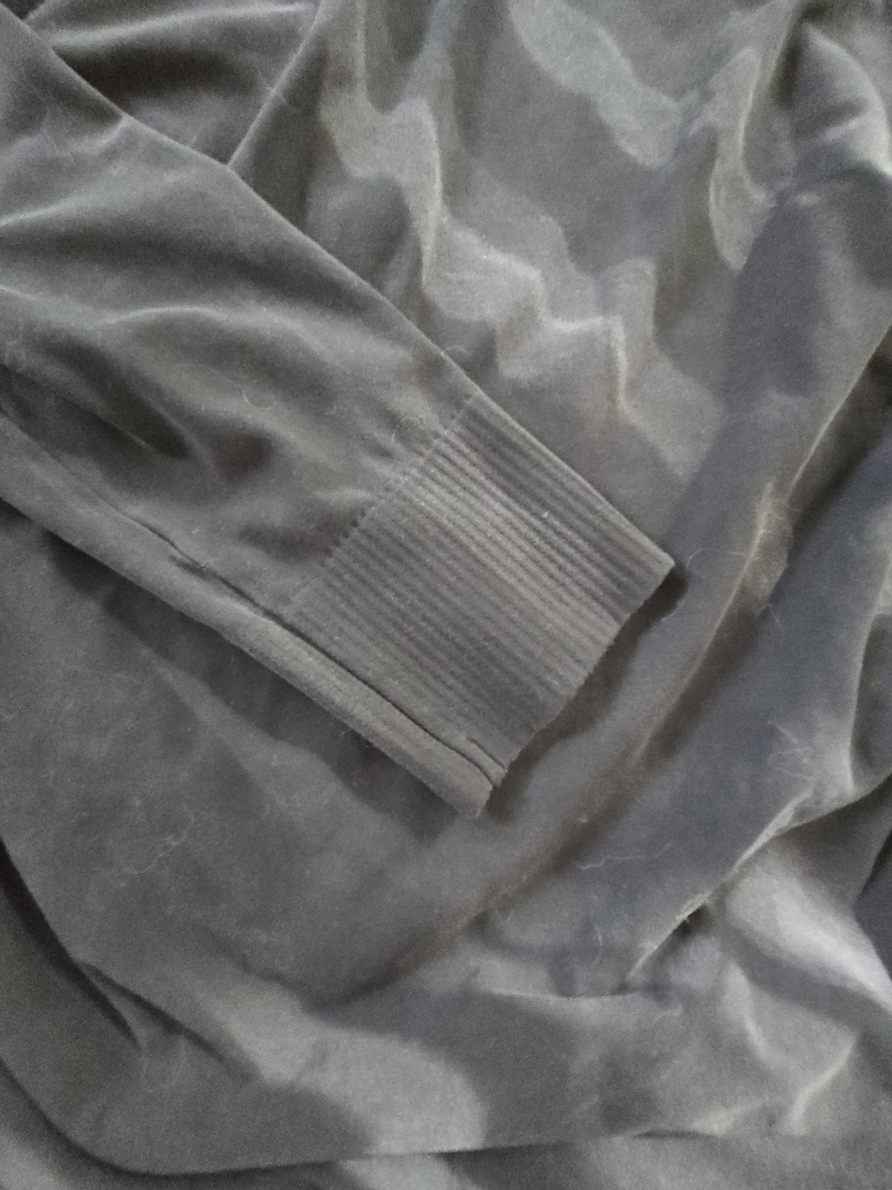 Athleta Mix of Performance Tank Top, Short Sleeve, & Long Sleeve Tops, Size XL - Picture 12 of 16